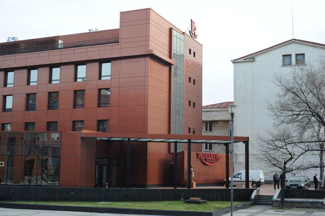 Hotel Presidivm Palace Lovech Ngoại thất bức ảnh